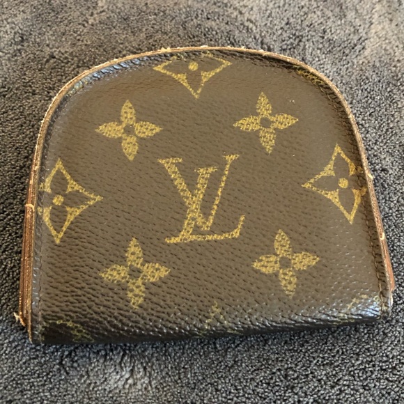 GENUINE LOUIS VUITTON Monogram Coin case - Picture 4 of 16